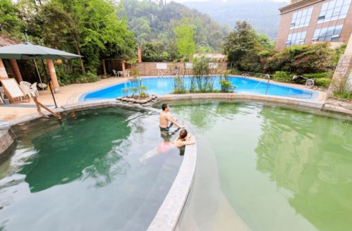 這個冬天去大邑泡溫泉,約不